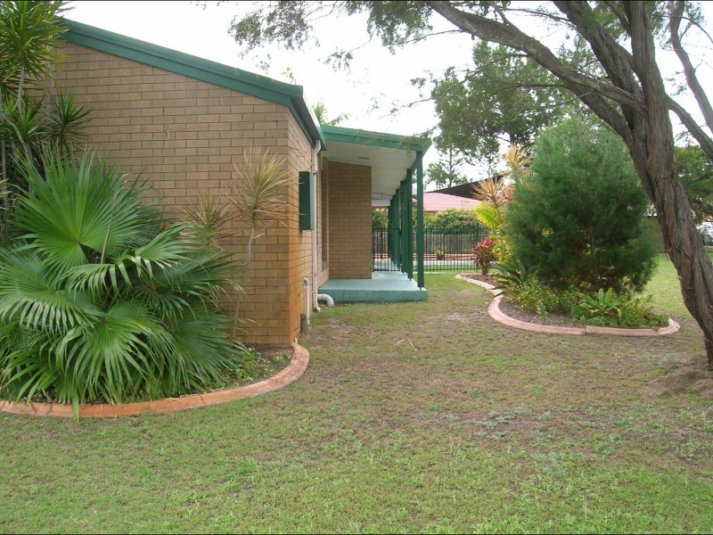 170 Truro Street, Urangan QLD 4655