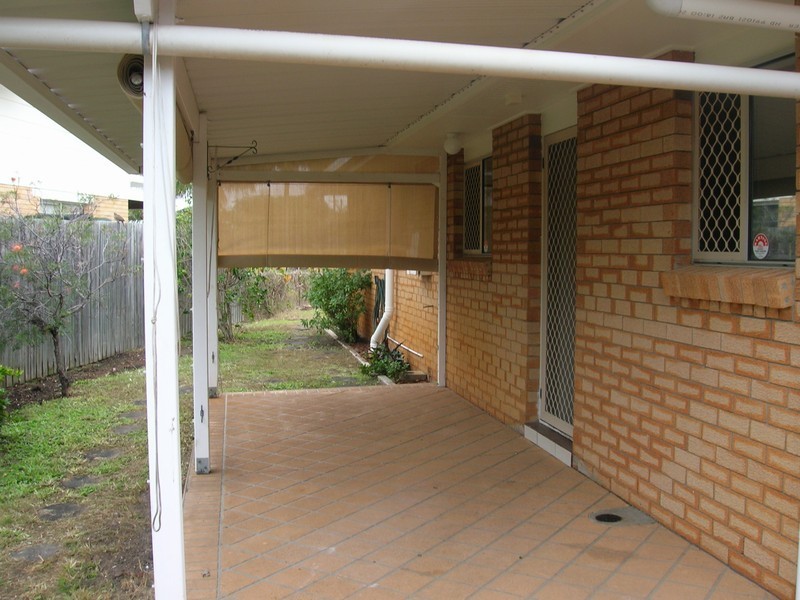 60 Hibiscus Street, Urangan QLD 4655