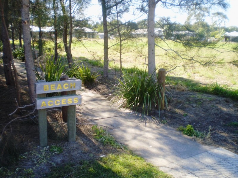 14 Beach Walk, Toogoom QLD 4655