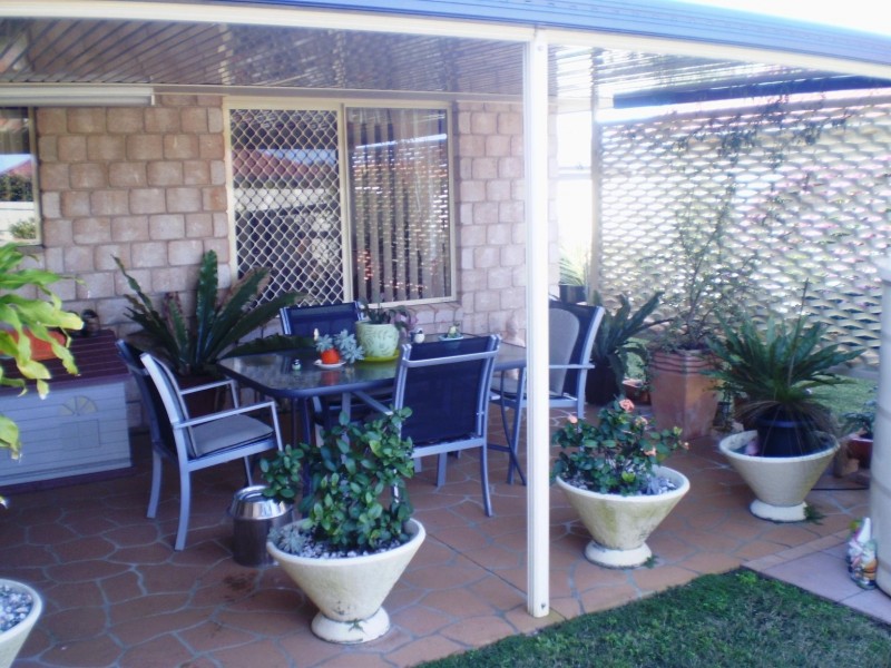 27 Anchorage Cct, Point Vernon QLD 4655