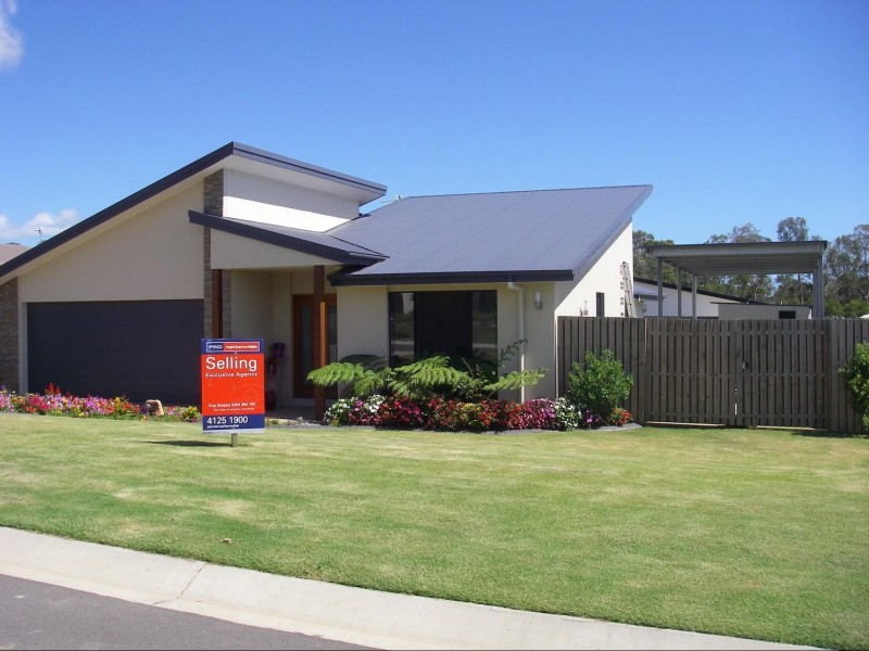 13 Bay Park Rd, Wondunna QLD 4655