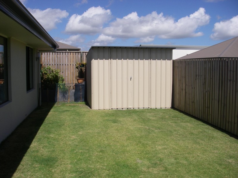 13 Bay Park Rd, Wondunna QLD 4655