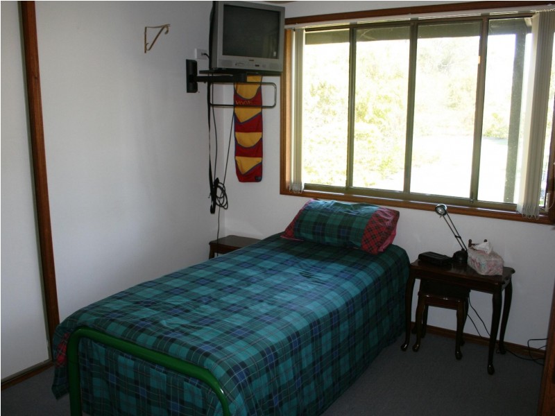 60 Washington Dr, Wondunna QLD 4655