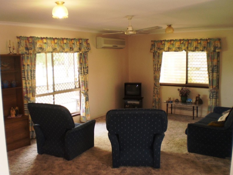 75 Alexander Street, Torquay QLD 4655