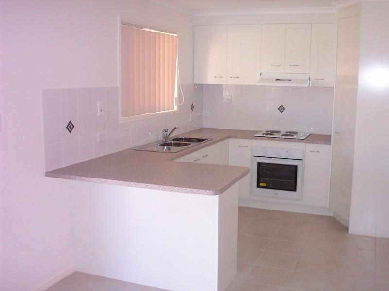 62 Joselyn Drive, Point Vernon QLD 4655