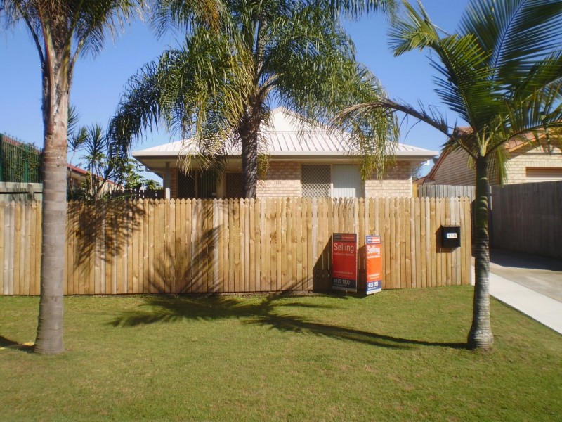 115 Bideford St, Torquay QLD 4655