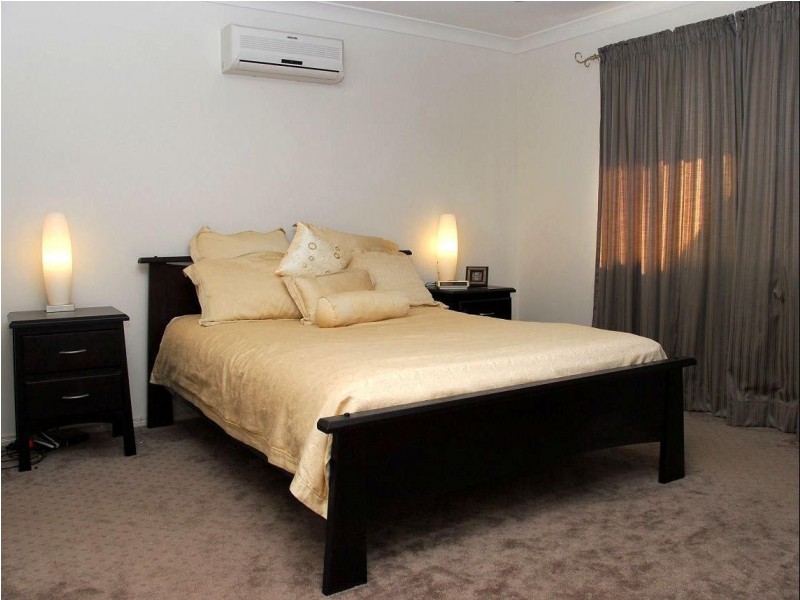 15 Bay Park Rd, Wondunna QLD 4655