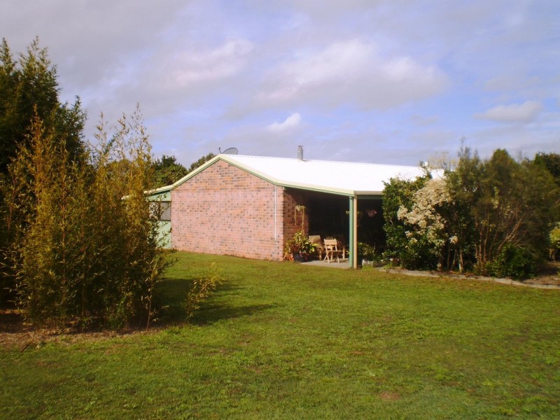 31 Parke Ave, Sunshine Acres QLD 4655