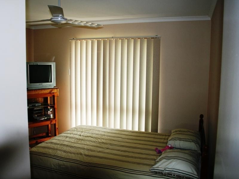 18 South St, Urangan QLD 4655