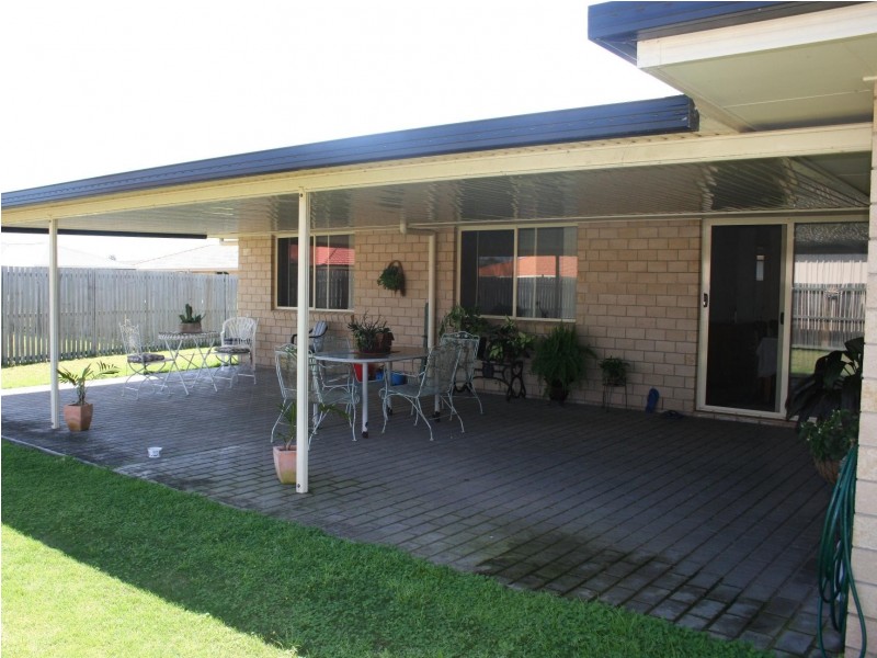 6 Arwon Close, Point Vernon QLD 4655