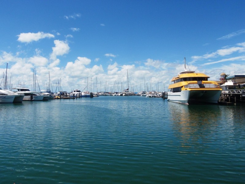 31 Park St, Urangan QLD 4655