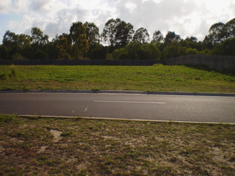 3 Swan View Dr, Toogoom QLD 4655