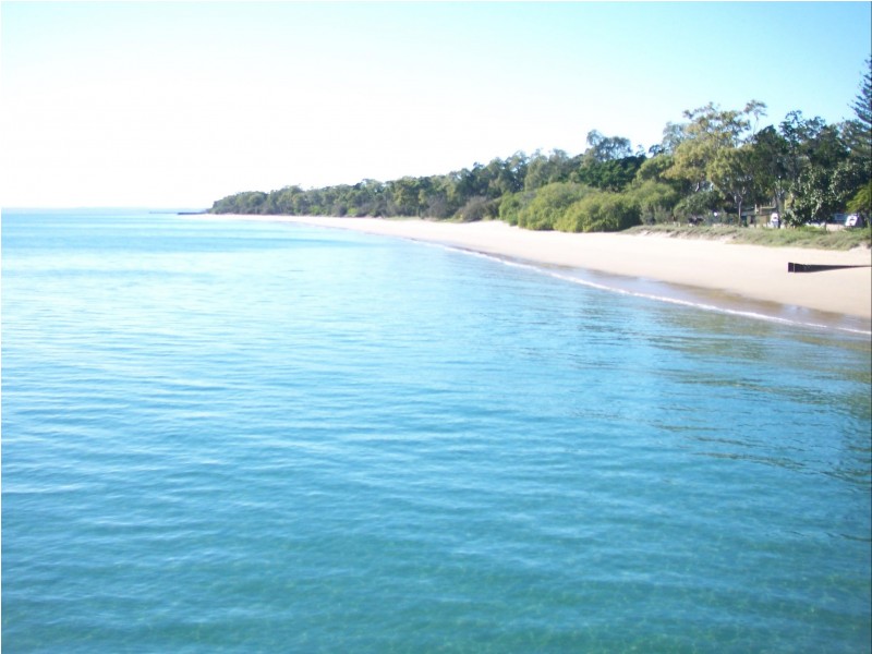 3 Cunningham St, Torquay QLD 4655