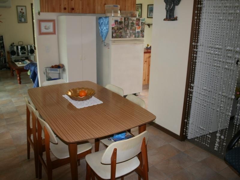 36 Drummond Street, Urangan QLD 4655