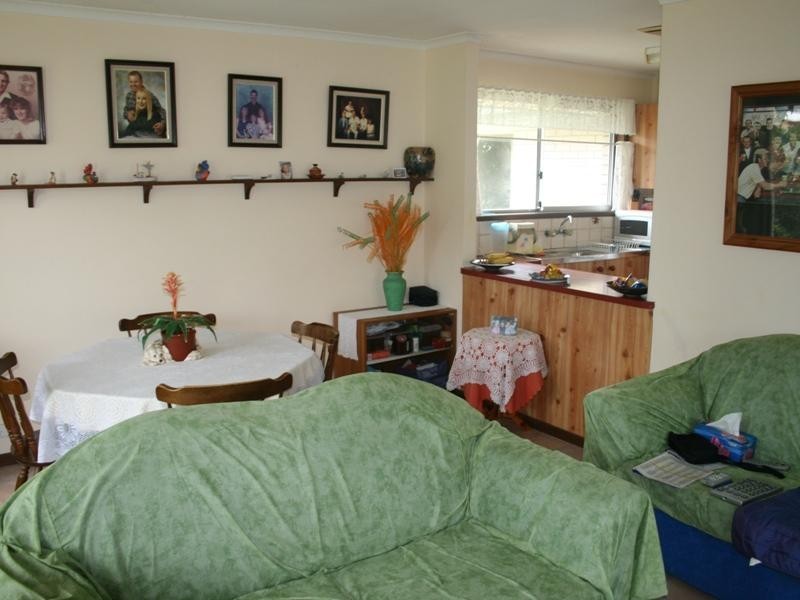 36 Drummond Street, Urangan QLD 4655