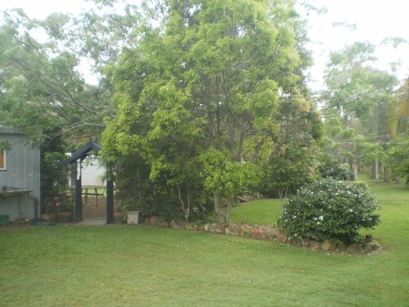 42 Mungomery Rd, Takura QLD 4655