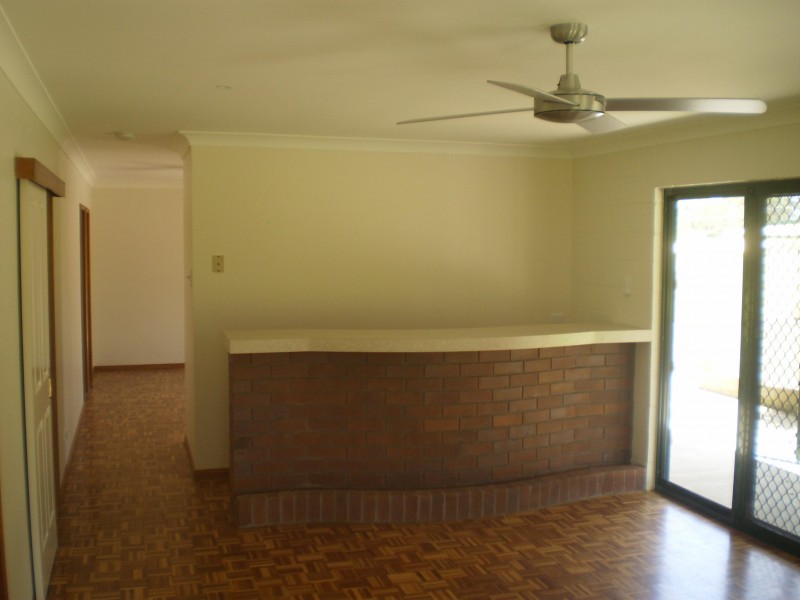 343 Condor Dr, Sunshine Acres QLD 4655
