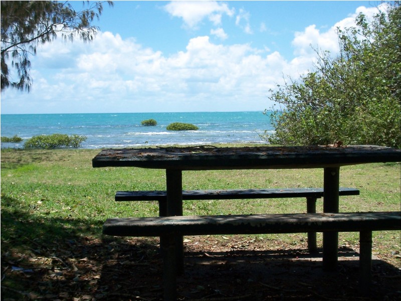 16 Preston Street, Point Vernon QLD 4655