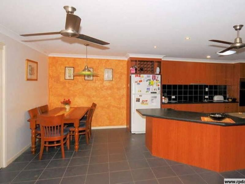 12 La Borde Court, Urraween QLD 4655