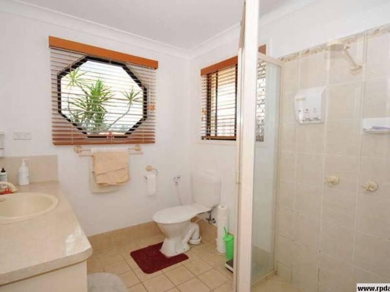 12 La Borde Court, Urraween QLD 4655