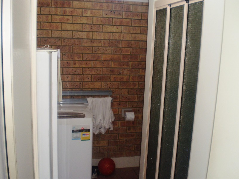 4/99 Cypress Street, Torquay QLD 4655