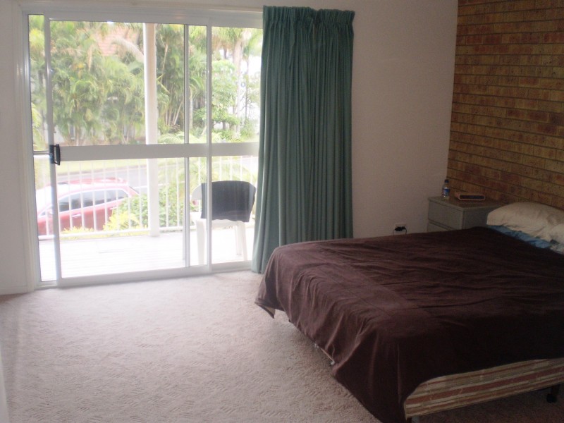 4/99 Cypress Street, Torquay QLD 4655