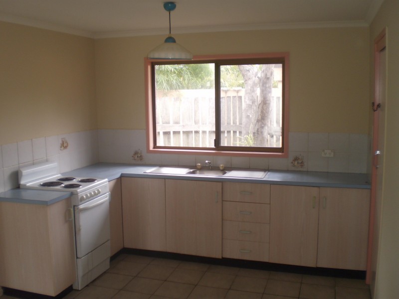 26 Ann Street, Torquay QLD 4655