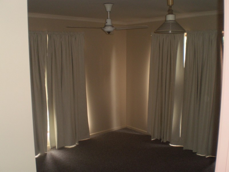 26 Ann Street, Torquay QLD 4655