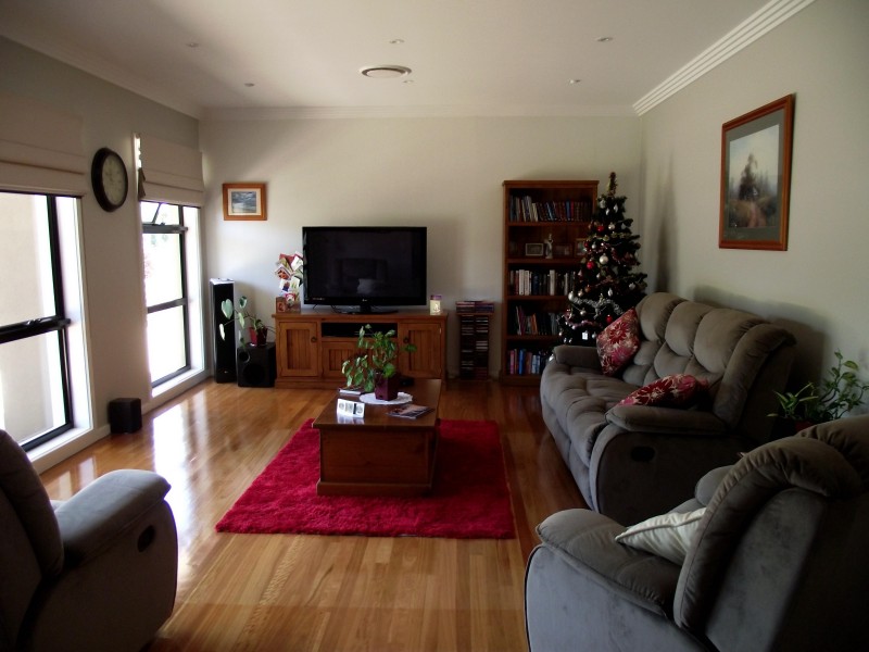 458 Boat Harbour Dr, Torquay QLD 4655