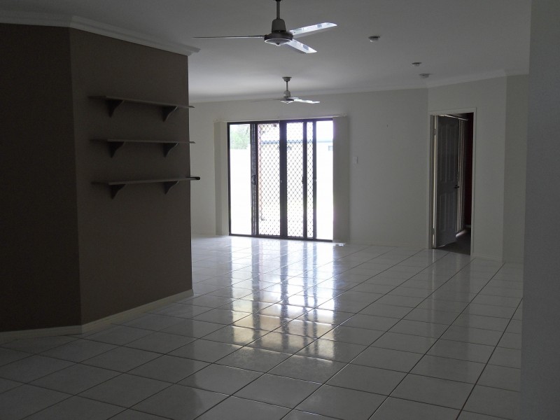 113 Nissen Street, Urraween QLD 4655