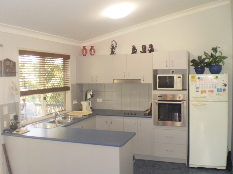 9 Wayamba Way, Torquay QLD 4655