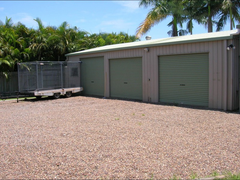 9 Seabreeze Lane, Point Vernon QLD 4655