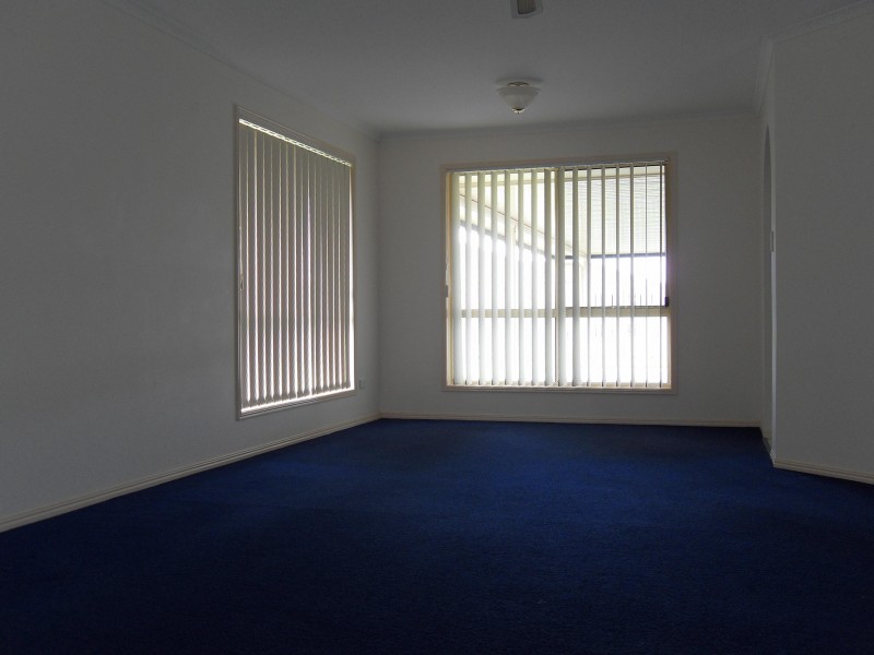 6 Arwon Close, Point Vernon QLD 4655