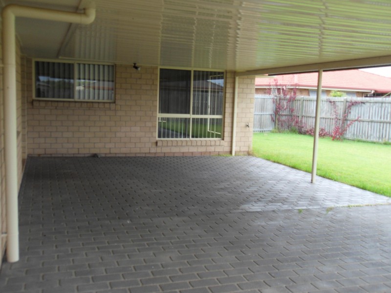 6 Arwon Close, Point Vernon QLD 4655