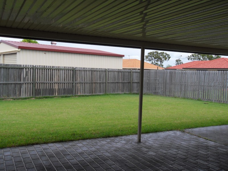 6 Arwon Close, Point Vernon QLD 4655