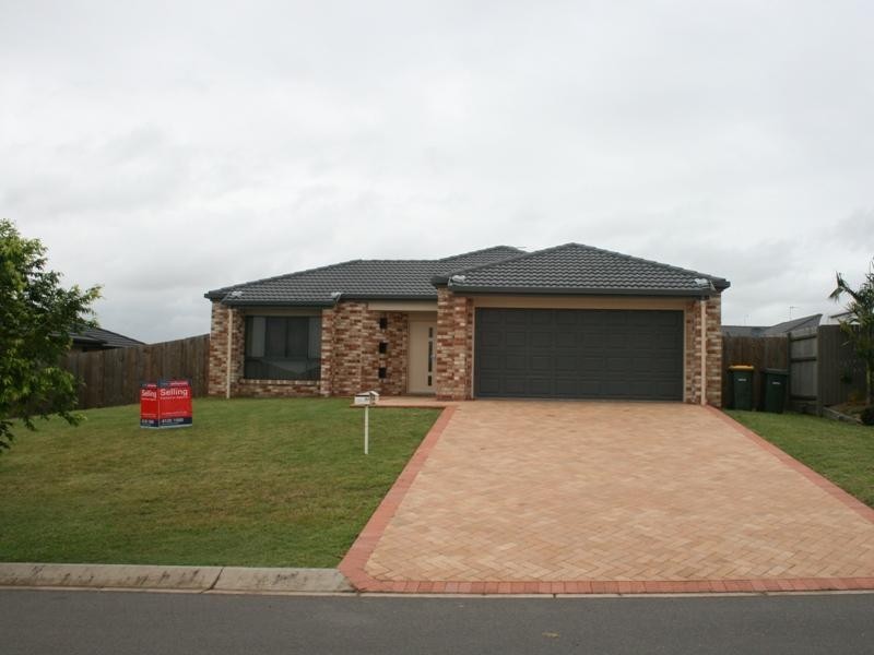 10 Teresa St, Nikenbah QLD 4655