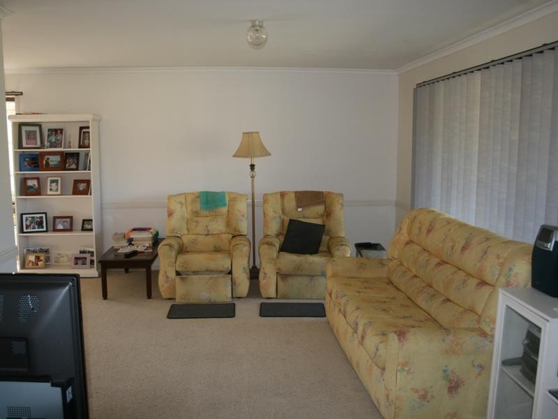 7 York St, Urraween QLD 4655