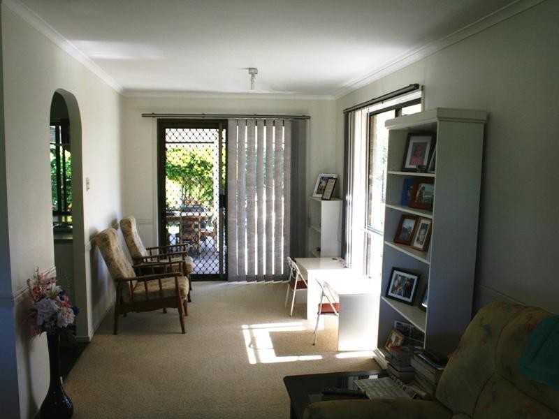 7 York St, Urraween QLD 4655