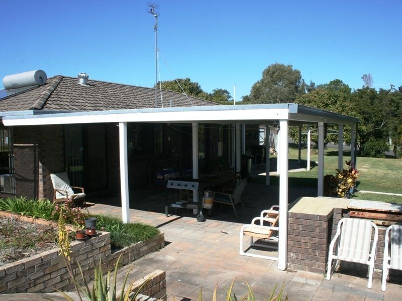 7 York St, Urraween QLD 4655