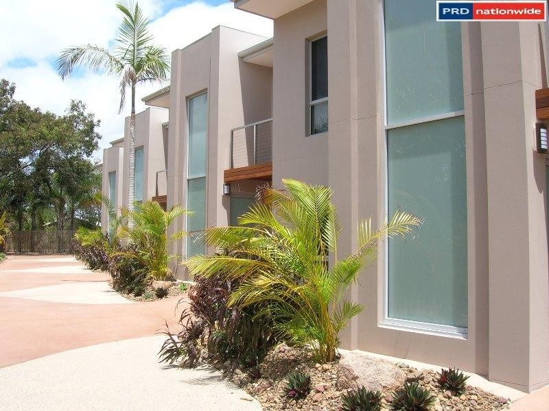 5/187 Torquay Rd, Scarness QLD 4655