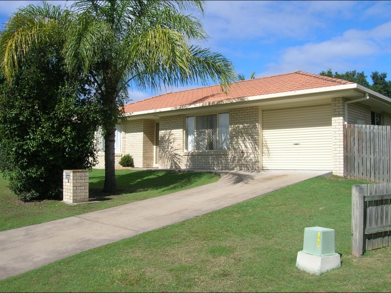 6 Trevnielsen Court, Torquay QLD 4655