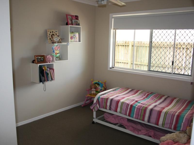 7 Moorhen Ct, Eli Waters QLD 4655