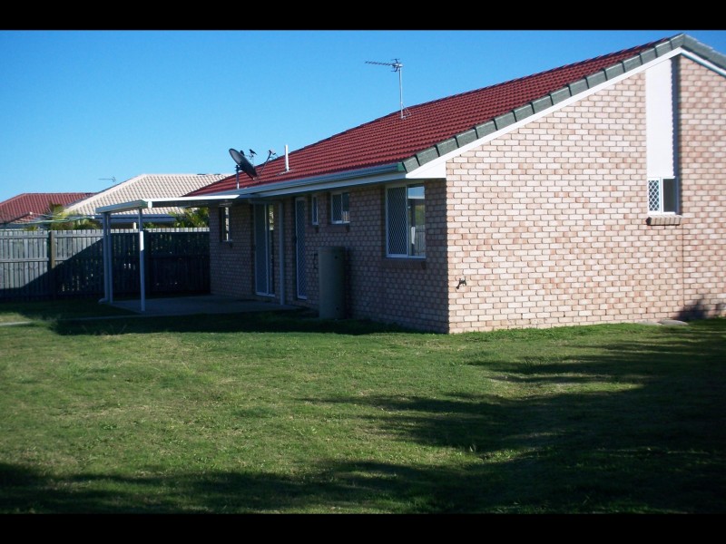 62 Joselyn Drive, Point Vernon QLD 4655