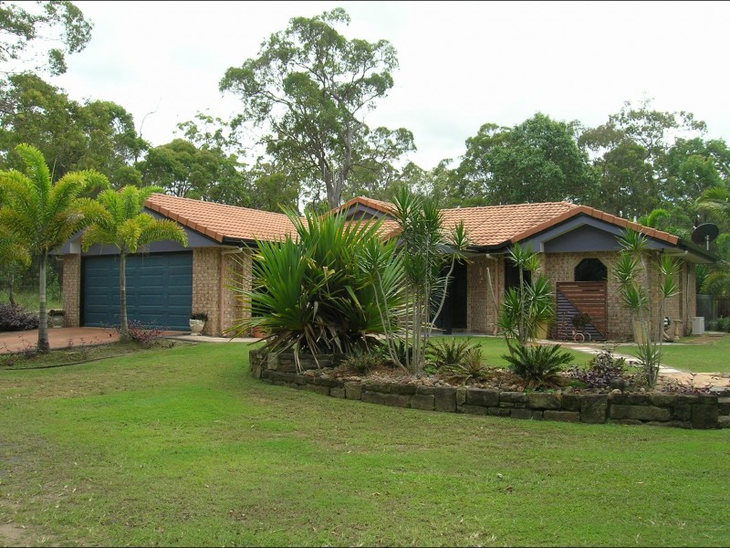105 Todd St, Torbanlea QLD 4662