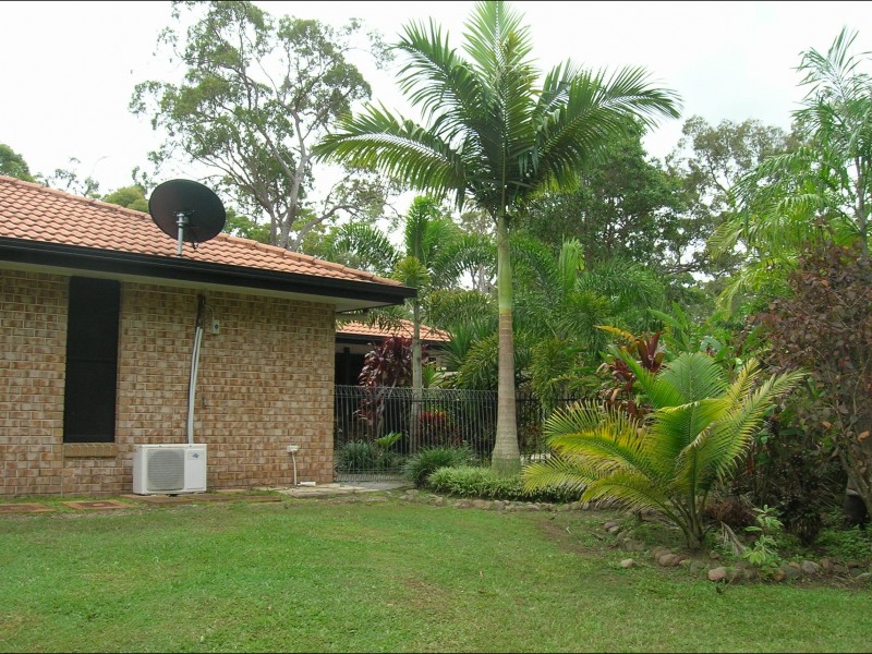 105 Todd St, Torbanlea QLD 4662