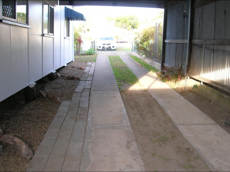 33 Bideford Street, Torquay QLD 4655