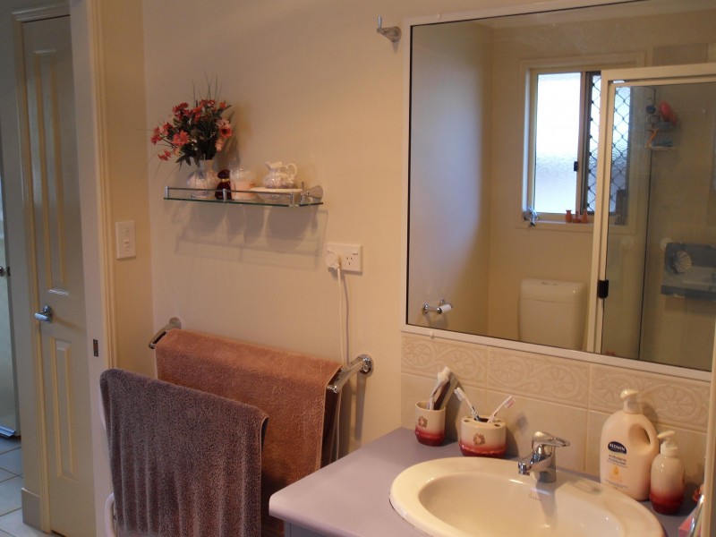 12 Kalora Ct, Torquay QLD 4655