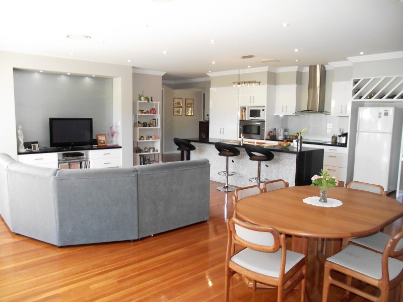 458 Boat Harbour Drive, Torquay QLD 4655