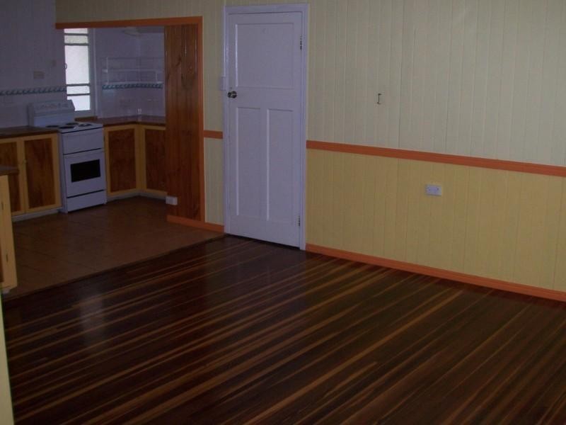 18 Truro Street, Torquay QLD 4655