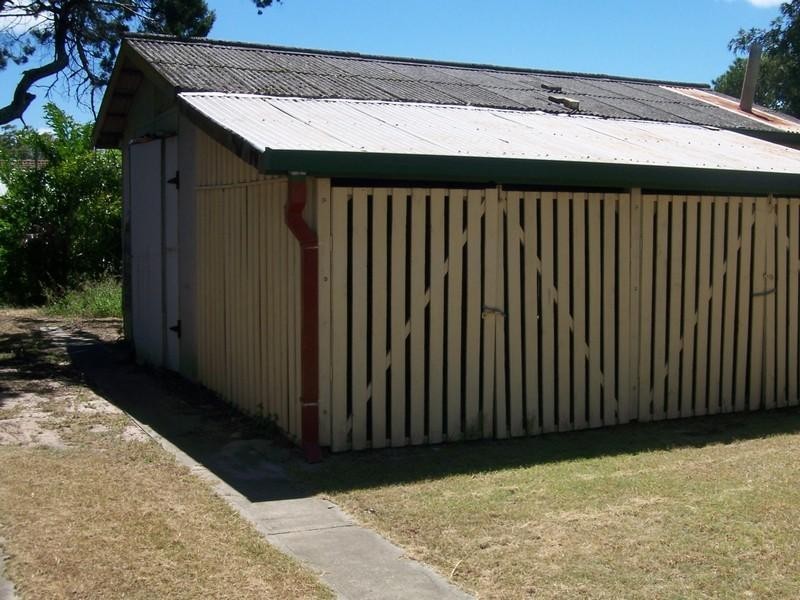 18 Truro Street, Torquay QLD 4655